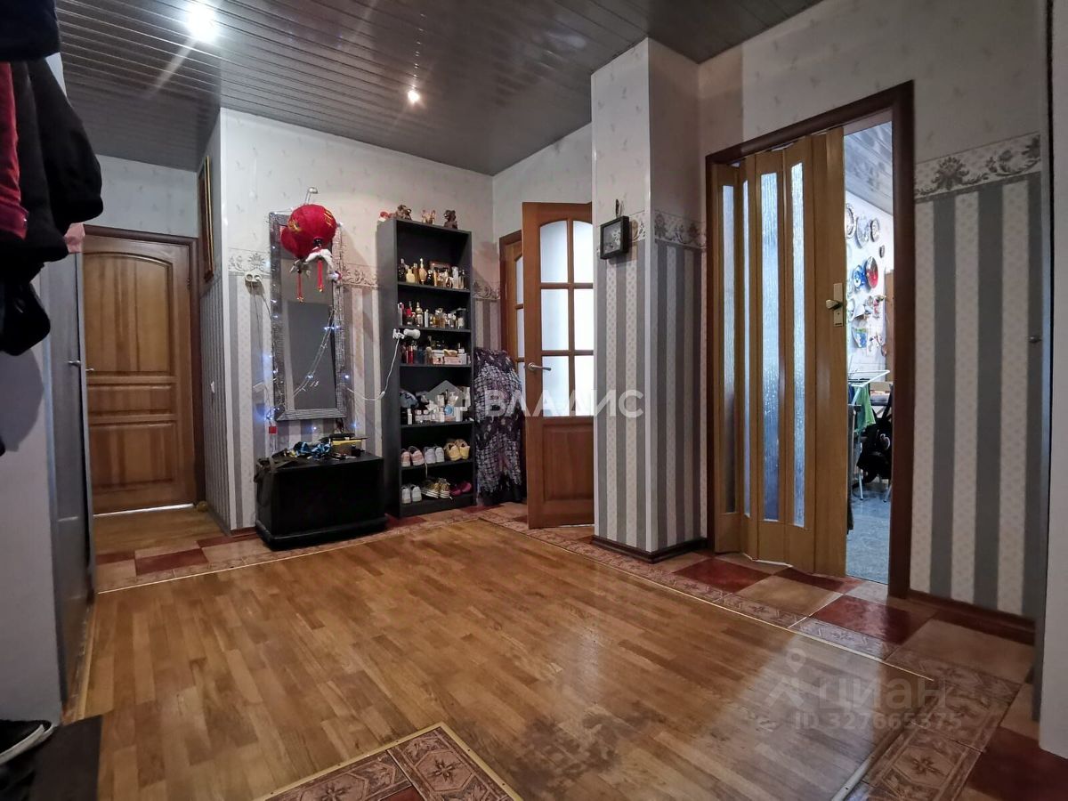 Продажа 4-комн квартиры на вторичном рынке Красногорск, Лесная улица, 13