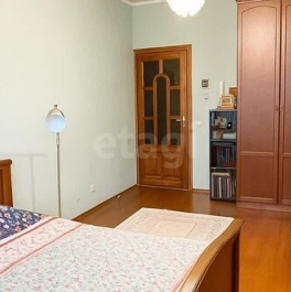 Продажа 3-комн квартиры на вторичном рынке проспект Ударников,  д. 33