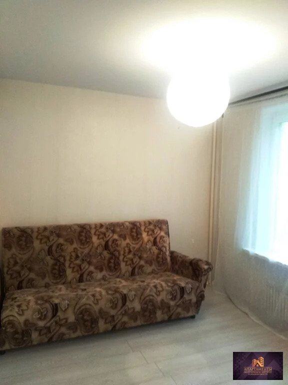 Продажа 3-комн квартиры на вторичном рынке Серпухов, ул. Весенняя,  д. 4