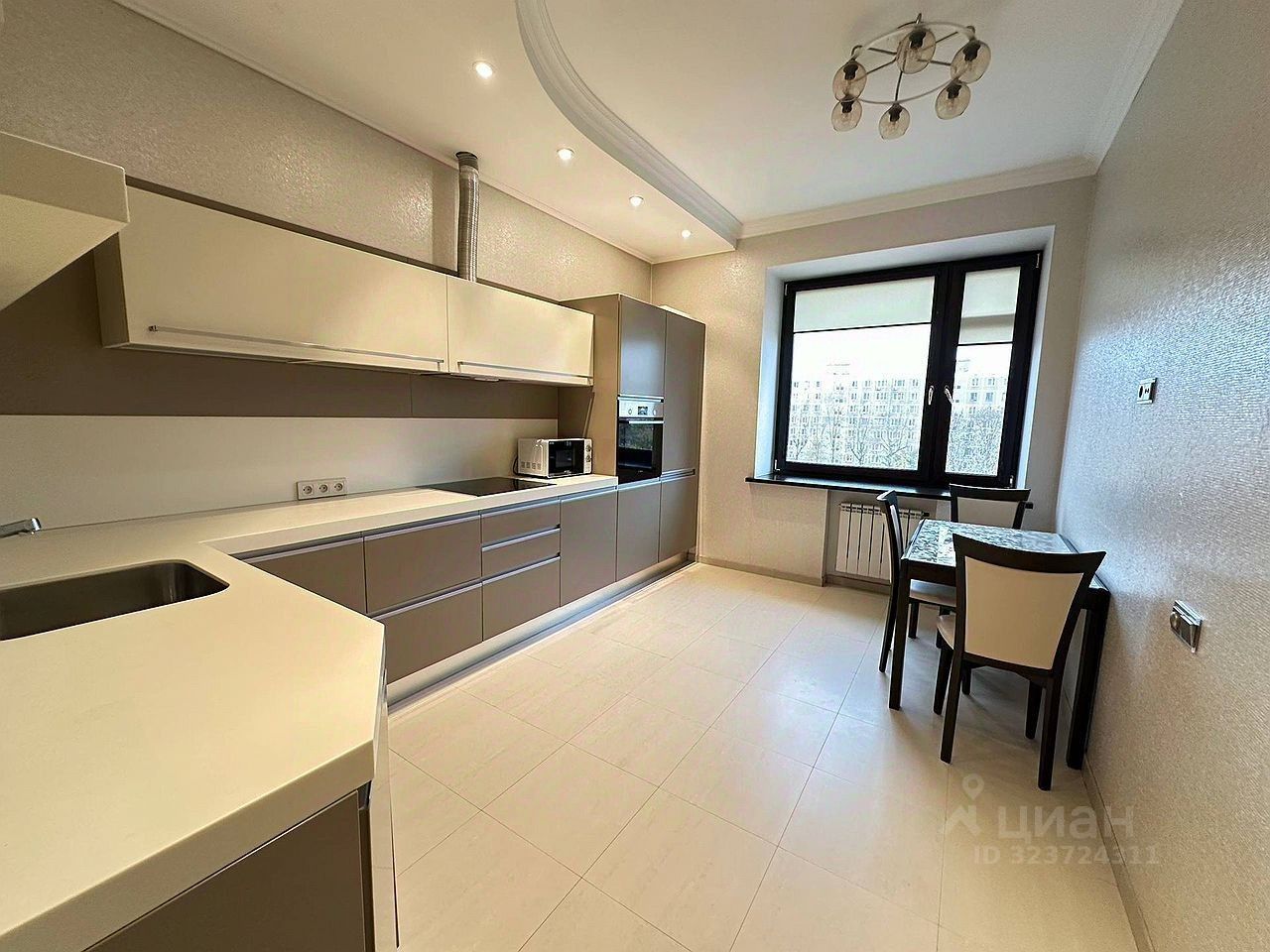 Аренда 2-комн квартиры на вторичном рынке Мичуринский проспект, 34