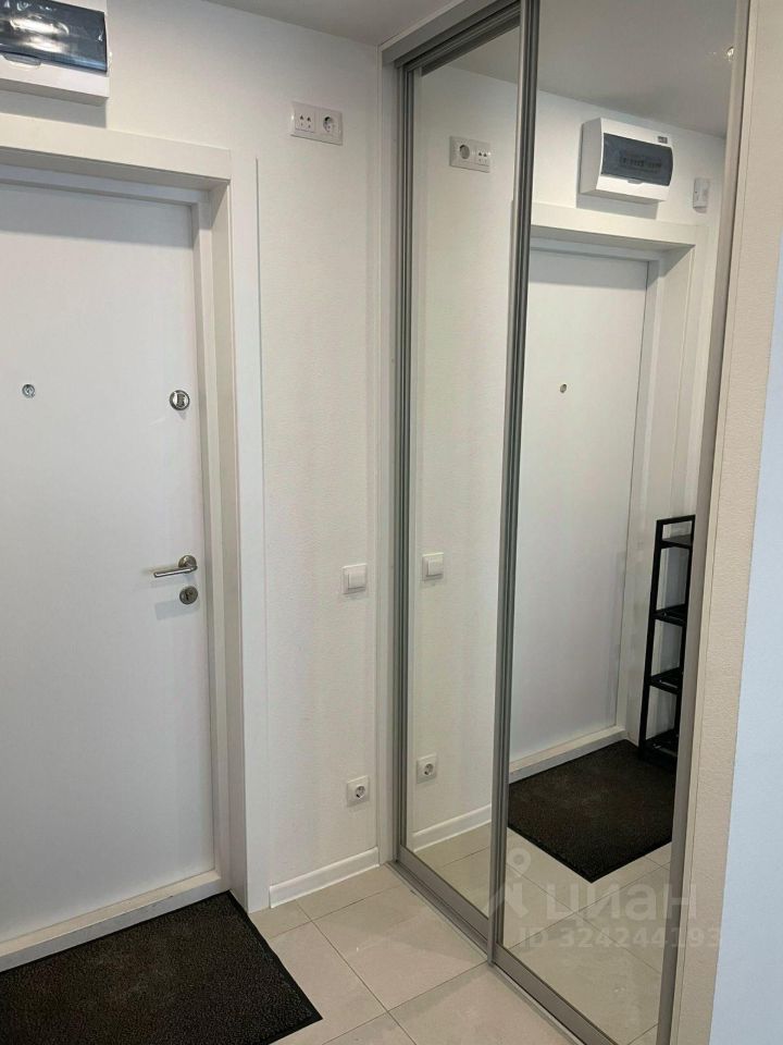 Аренда 1-комн квартиры на вторичном рынке Дрожжино пгт, улица Южная, 3к1