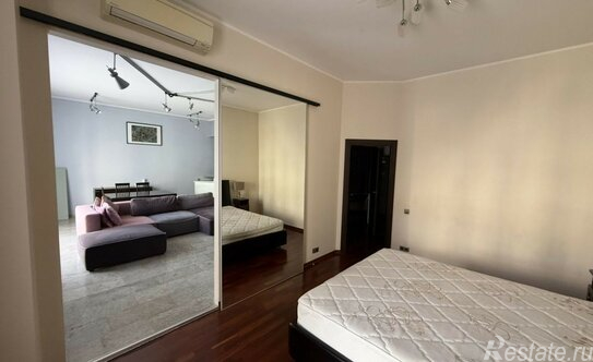 Продажа 2-комн квартиры на вторичном рынке Самотёчная улица