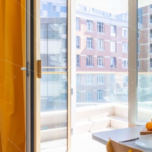 4-комн квартира Ждановская улица, 45