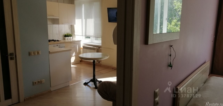 Продажа 2-комн квартиры на вторичном рынке Красногвардейский б-р,  д. 15,  к. 1