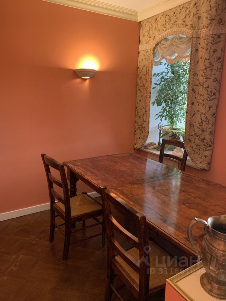 Продажа 2-комн квартиры на вторичном рынке Рыбацкая улица, 6-8