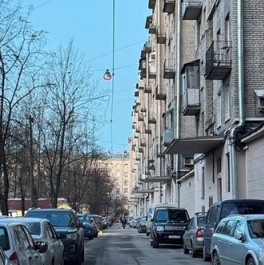 Продажа 2-комн квартиры на вторичном рынке Московский пр-кт,  д. 205 литБ