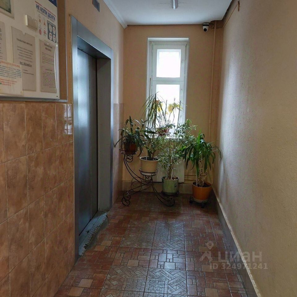 Продажа 3-комн квартиры на вторичном рынке улица Герасима Курина, 16