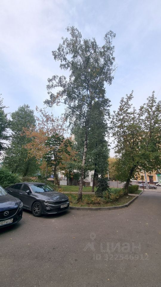 Продажа 3-комн квартиры на вторичном рынке Дубининская улица, 2