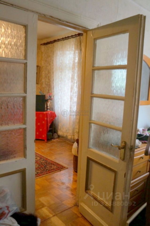 Продажа 3-комн квартиры на вторичном рынке Полоцкая улица, 4