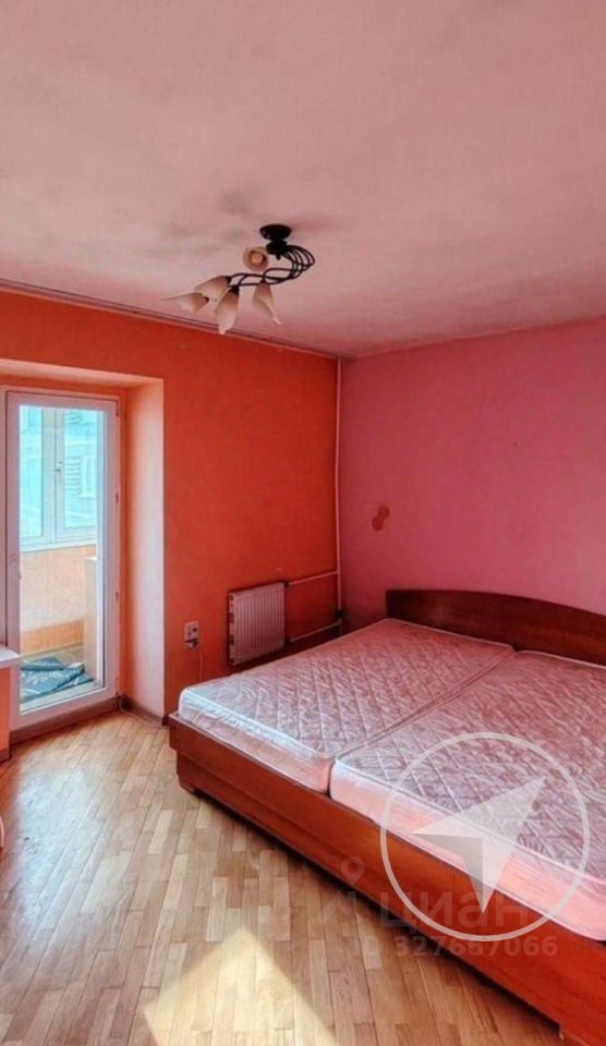 Продажа 3-комн квартиры на вторичном рынке Скаковая улица, 13К2
