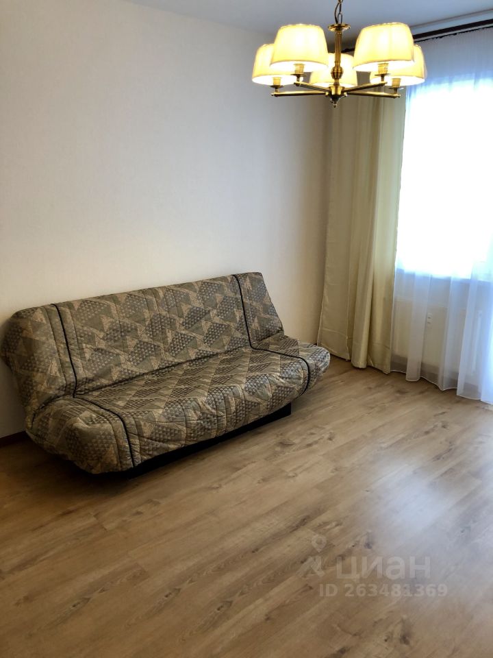 Аренда 2-комн квартиры на вторичном рынке Витебский проспект, 101к2