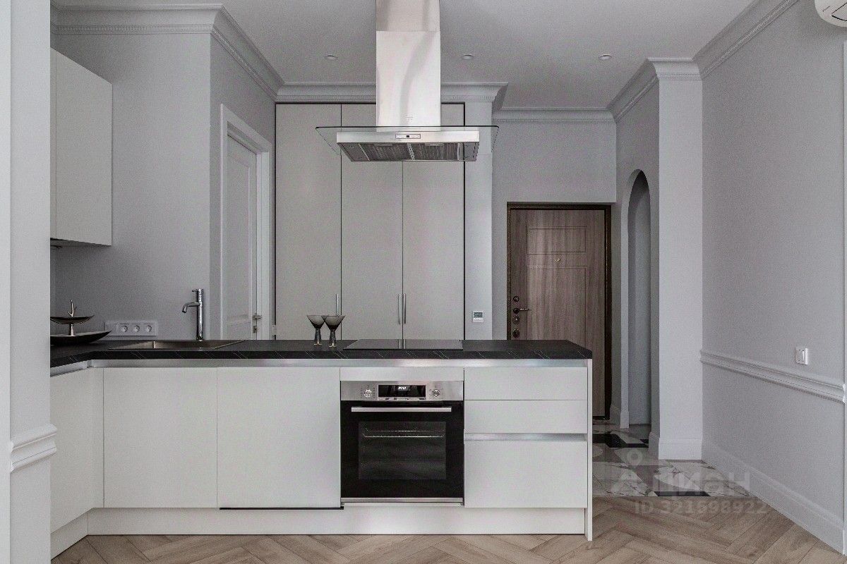 Продажа 3-комн квартиры на вторичном рынке Ленинградский проспект, 35С2