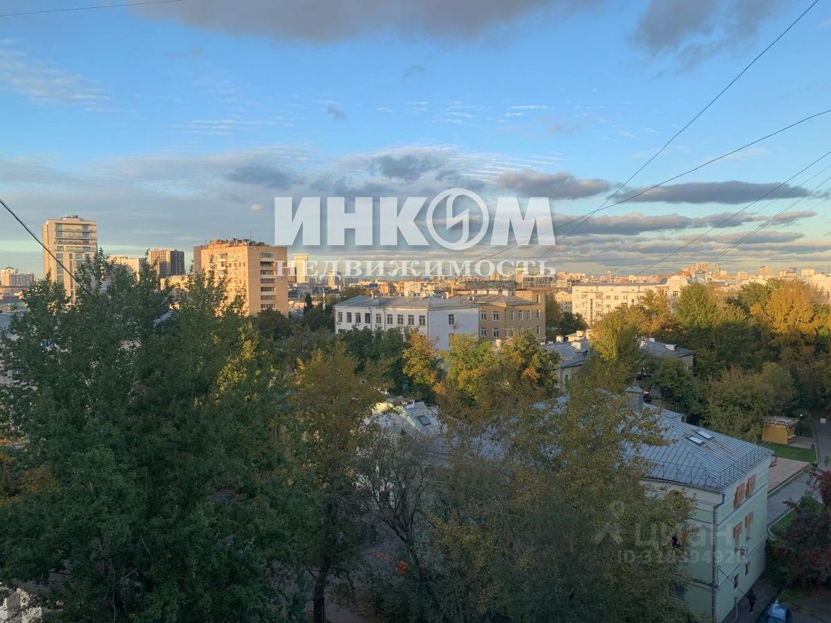 Продажа 3-комн квартиры на вторичном рынке Басманный тупик, 10/12