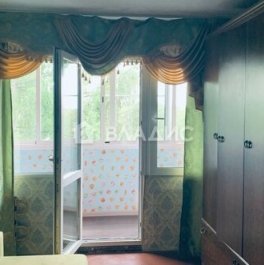 Продажа 2-комн квартиры на вторичном рынке Лобня г, Калинина ул,  д. 14