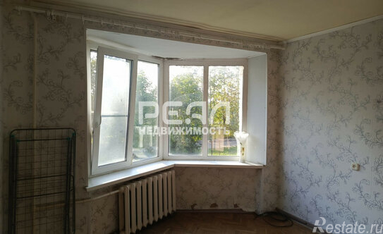 Продажа 1-комн квартиры на вторичном рынке Войсковицы, пл Манина,  д. 6