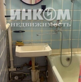 Продажа 2-комн квартиры на вторичном рынке бульвар Матроса Железняка