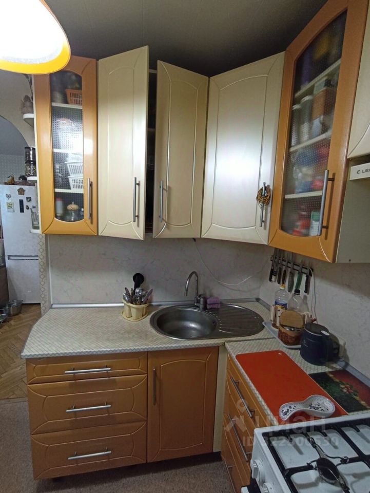 Продажа 4-комн квартиры на вторичном рынке проспект Ветеранов, 67К4