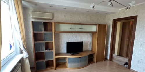 3-комн квартира улица Фонвизина,  д. 7