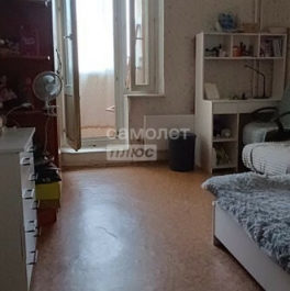 Продажа 3-комн квартиры на вторичном рынке Святоозёрская улица,  д. 5