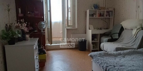 3-комн квартира Святоозёрская улица,  д. 5