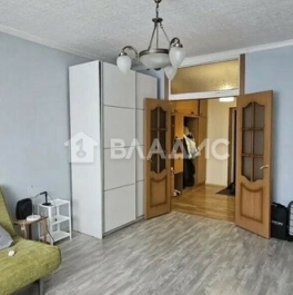 Продажа 3-комн квартиры на вторичном рынке Химки г, Строителей ул