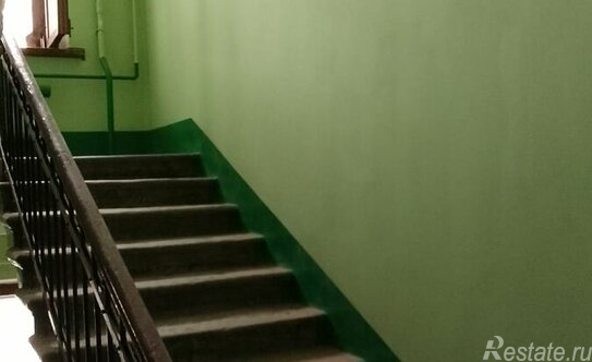 Продажа 3-комн квартиры на вторичном рынке Зверинская улица,  д. 17А