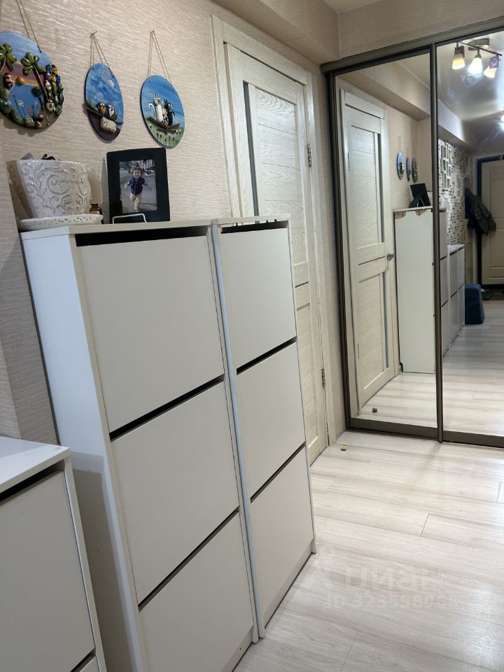 Продажа 3-комн квартиры на вторичном рынке Пулковская улица, 1/60