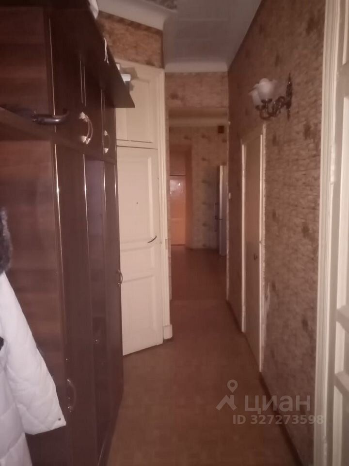 Продажа 3-комн квартиры на вторичном рынке Земледельческая улица, 1