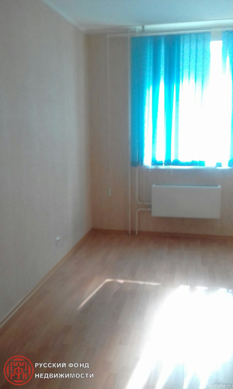 Продажа 3-комн квартиры на вторичном рынке Красное Село г., Освобождения ул. ,  д. 31,  к. 3