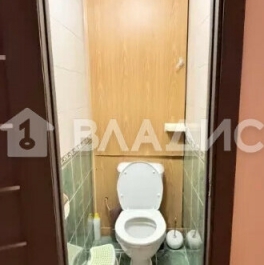 Продажа 2-комн квартиры на вторичном рынке Казарменный пер,  д. 8 с3