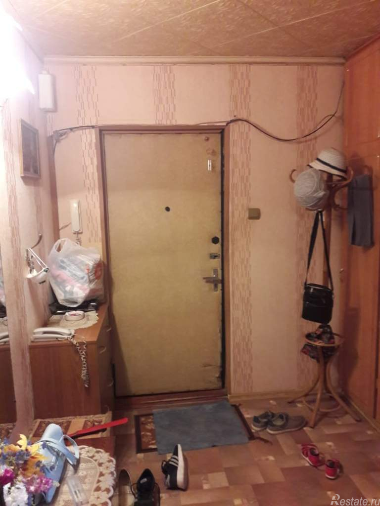 Продажа 3-комн квартиры на вторичном рынке Серпухов, Космонавтов, 28