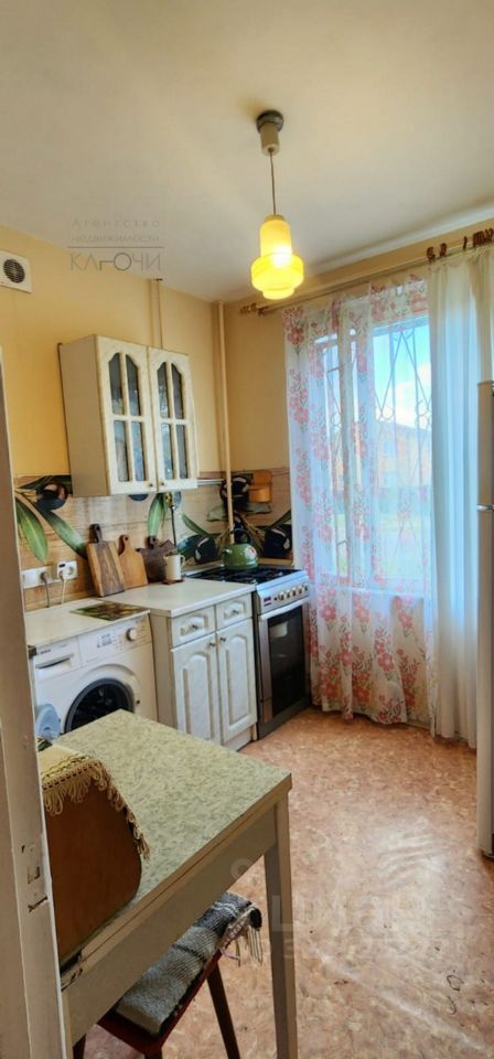 Продажа 3-комн квартиры на вторичном рынке Электросталь, Первомайская улица, 08