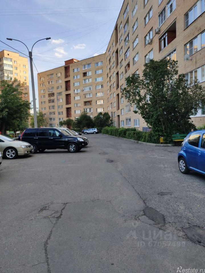 Продажа 2-комн квартиры на вторичном рынке Серпухов, Московское ш., 40