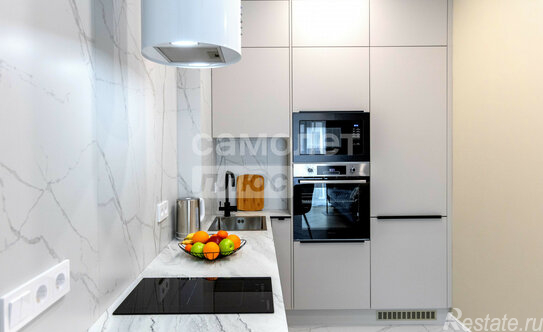 Продажа 2-комн квартиры на вторичном рынке ул Академика Королева,  д. 13А