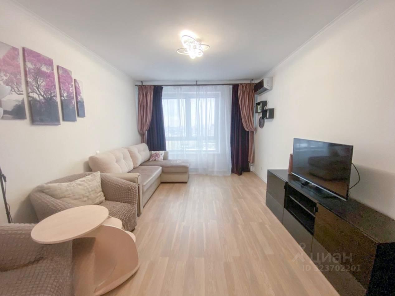 Продажа 2-комн квартиры на вторичном рынке улица Римского-Корсакова, 11к8