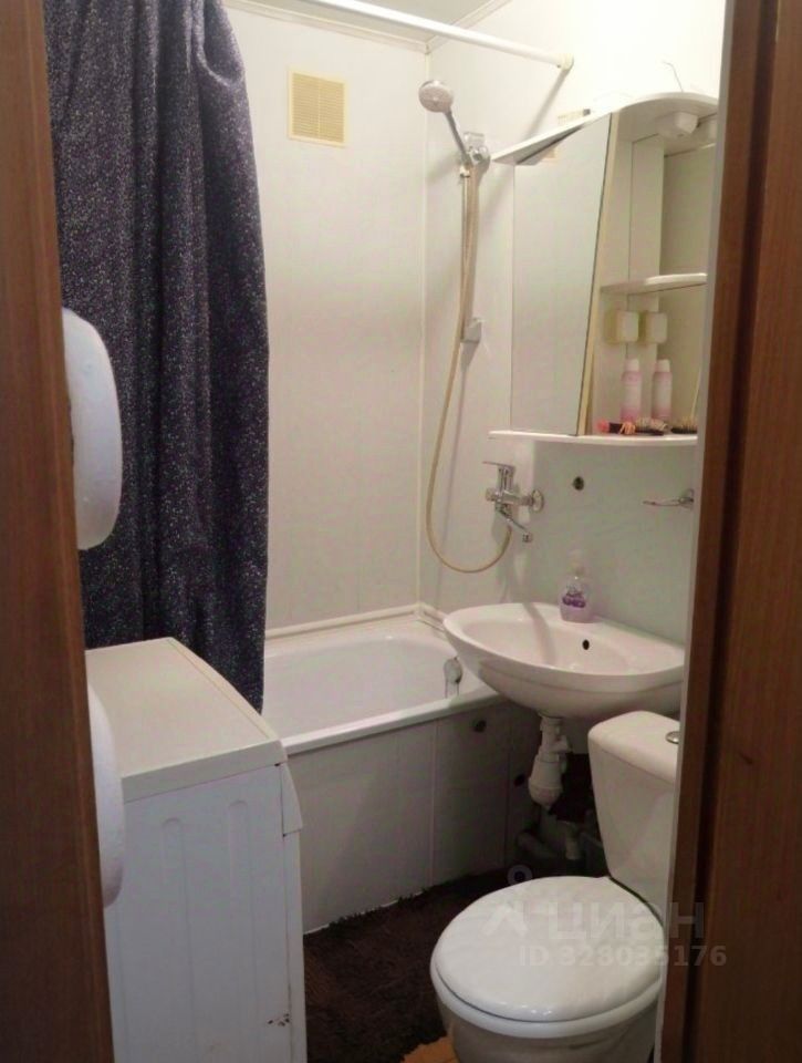 Продажа 1-комн квартиры на вторичном рынке Ивантеевка г, Студенческий проезд,  д. 43