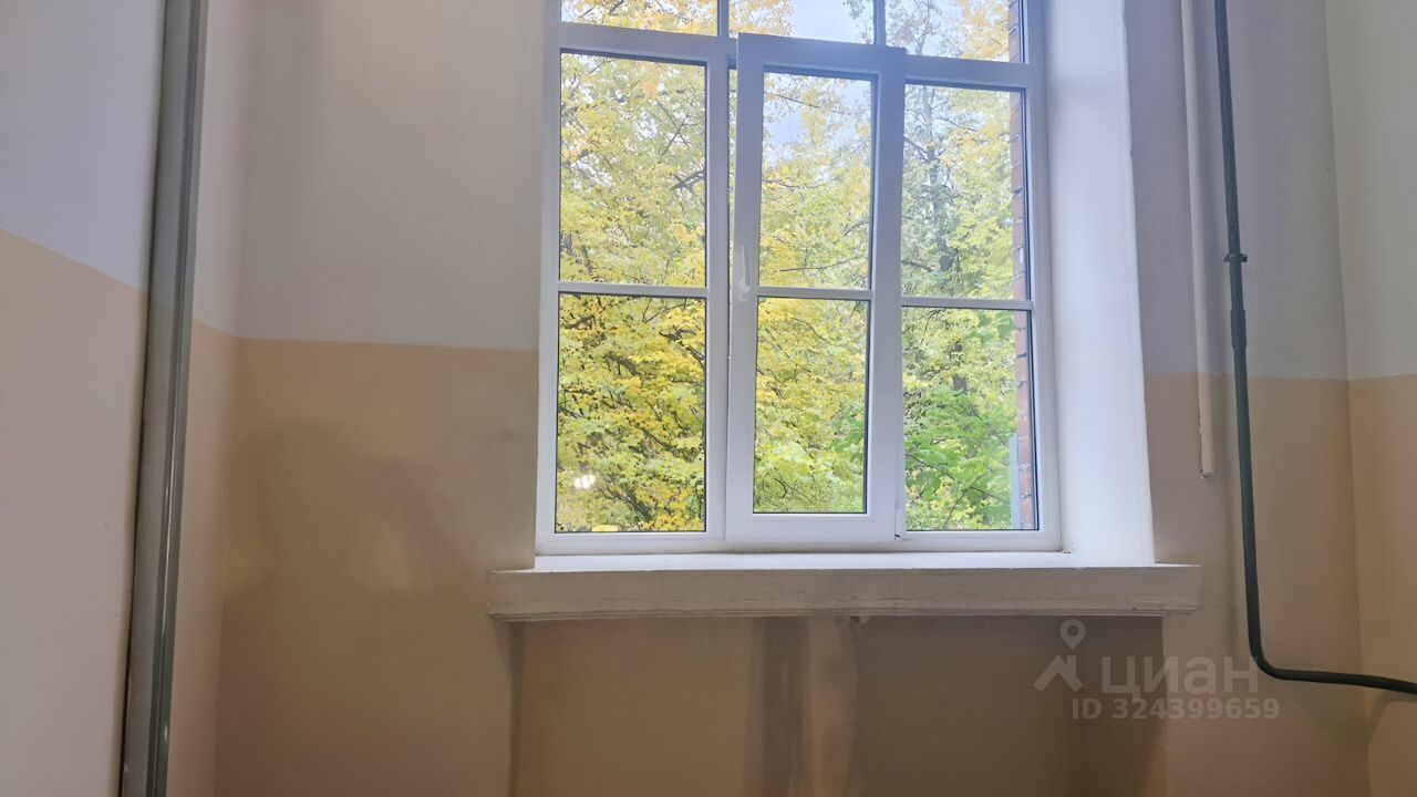 Продажа 3-комн квартиры на вторичном рынке Железноводская улица, 17