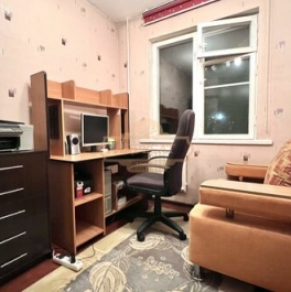 Продажа 2-комн квартиры на вторичном рынке улица Карпинского,  д. 26