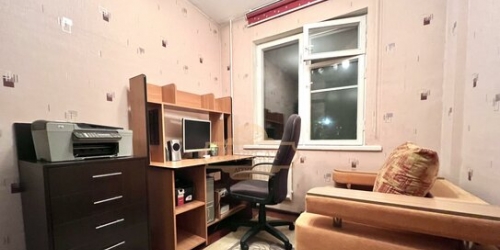 2-комн квартира улица Карпинского,  д. 26