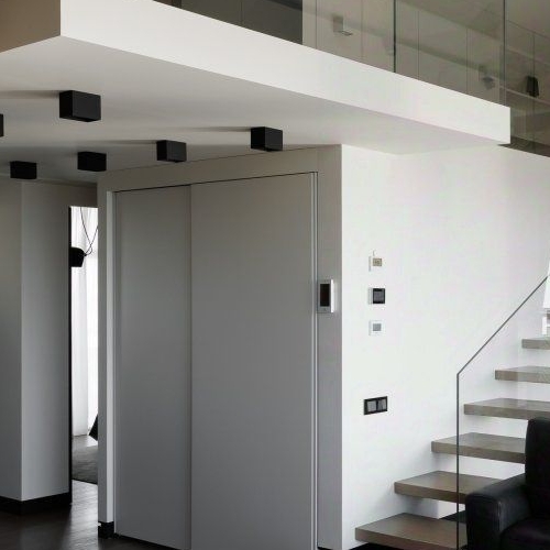 4-комн квартира 18-я Васильевского острова линия, 49