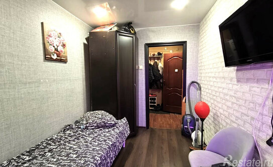 Продажа 2-комн квартиры на вторичном рынке Никольское, Советский пр-кт,  д. 225