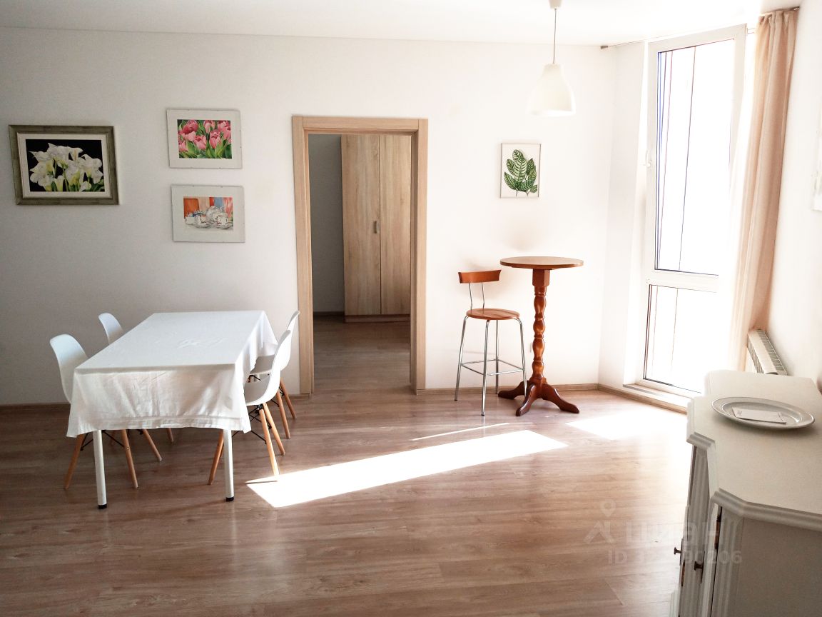 Продажа 4-комн квартиры на вторичном рынке Красногорск, бульвар Красногорский, 24