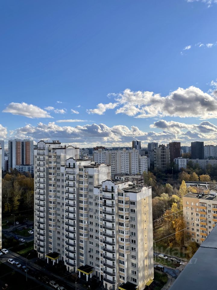 Продажа 2-комн квартиры на вторичном рынке Рублевское шоссе, 101