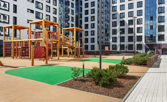 Продажа 3-комн квартиры на вторичном рынке Светлановский пр-кт,  д. 14,  к. 1 стр 1