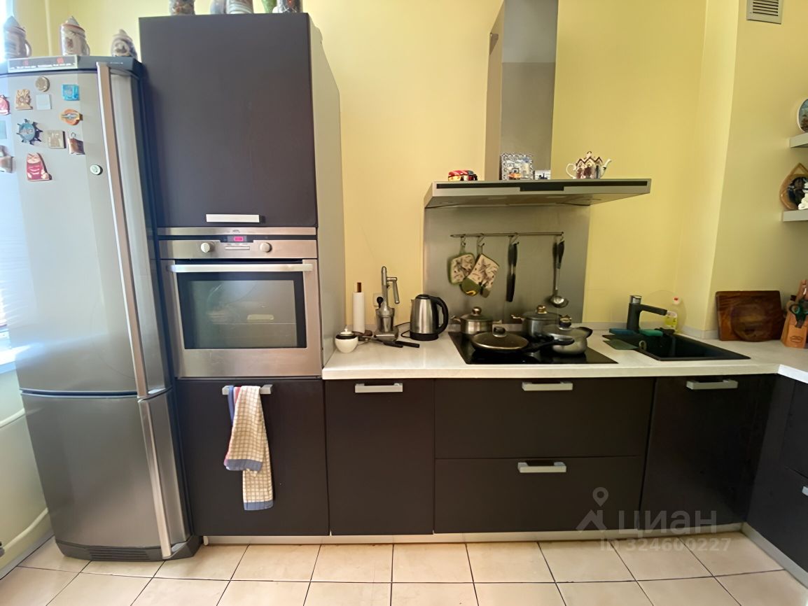 Продажа 2-комн квартиры на вторичном рынке улица Космонавта Волкова, 29К1