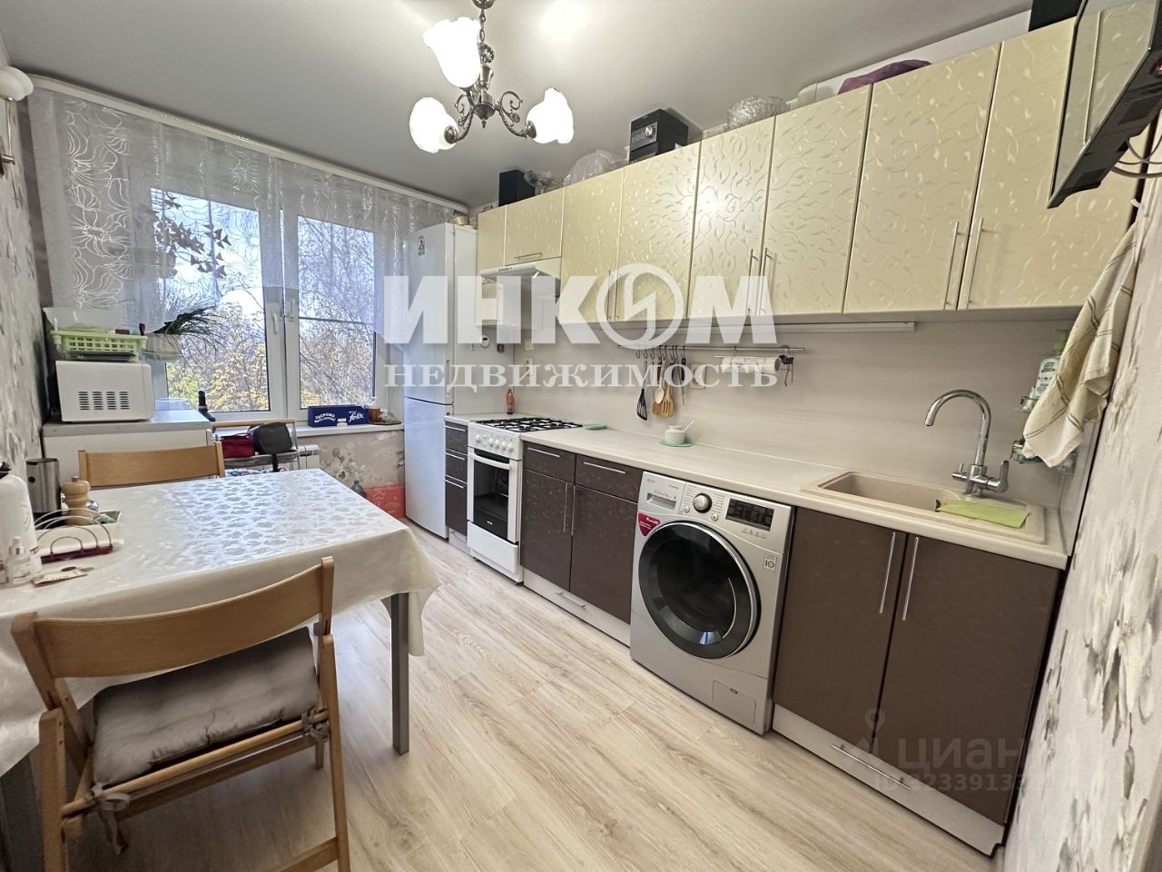 Продажа 2-комн квартиры на вторичном рынке Окружная улица, 19С2