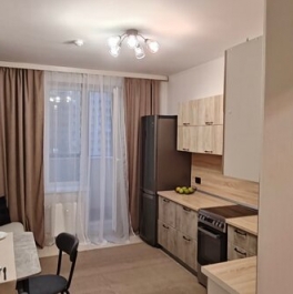 Продажа 2-комн квартиры на вторичном рынке Зенино, улица Камова,  д. 5 к2