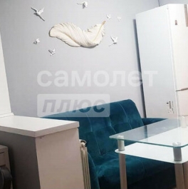 Продажа 1-комн квартиры на вторичном рынке Славянский бульвар,  д. 15