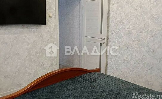 Продажа 3-комн квартиры на вторичном рынке улица Композиторов,  д. 7