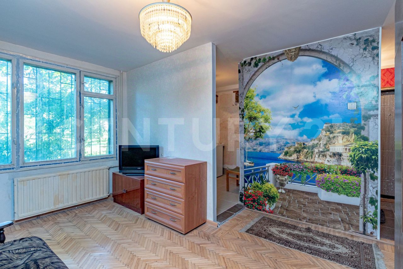 Продажа 3-комн квартиры на вторичном рынке улица Костюшко, 70